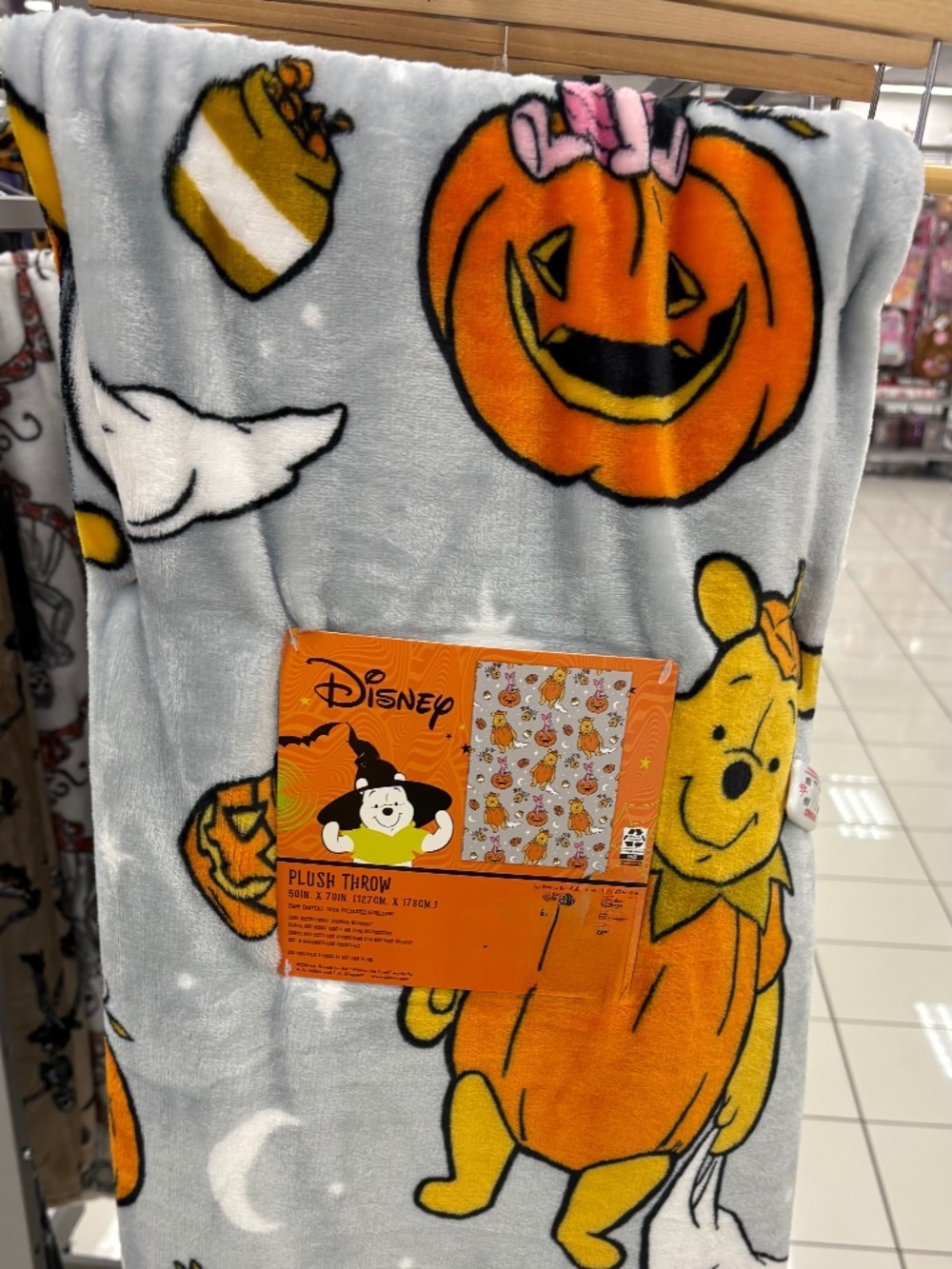 New 2026 disney winnie the pooh halloween plush throw blanket 50x70
